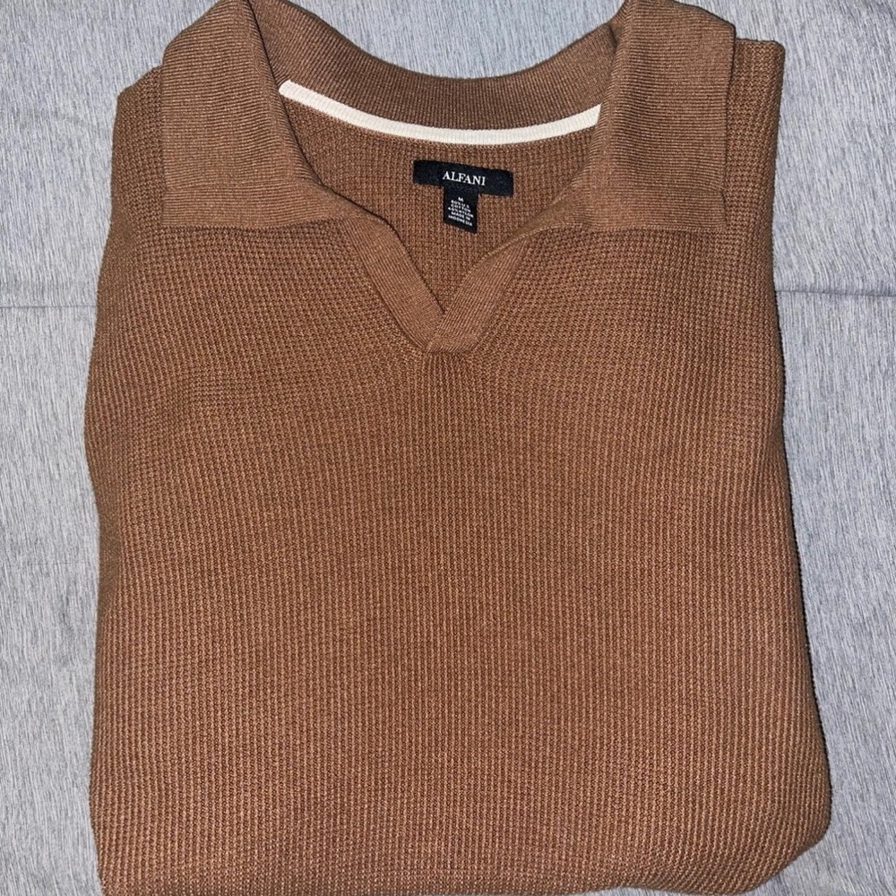 Alfani Men's V-Neck Tan Sweater